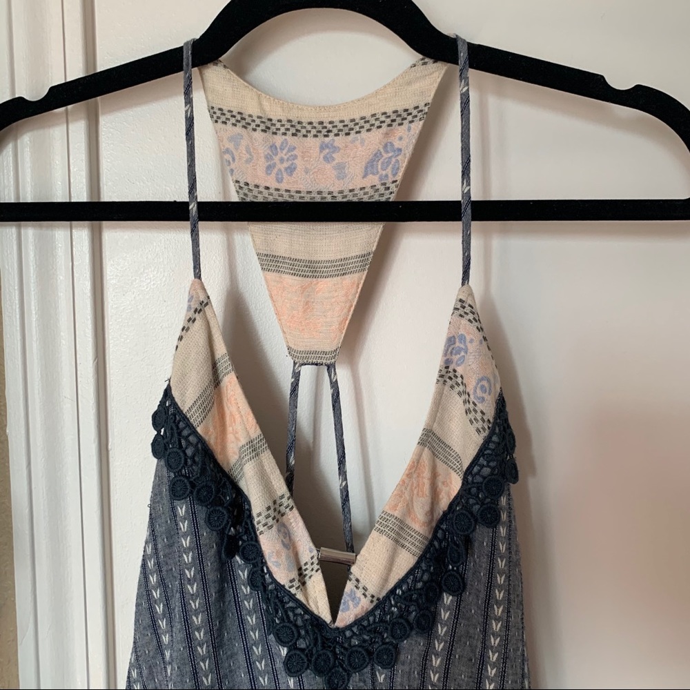 BOHO 🦋embellished dress w/ cute cutouts + details - Picture 2 of 7